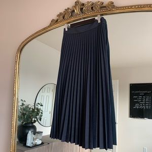 ZARA Pleated Midi Skirt - Thick Quality